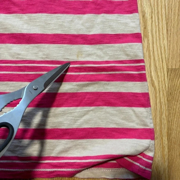 Tommy Hilfiger | Striped Maxi Dress Cinch Waist, Pockets & Gold Button Detail - Picture 11 of 12